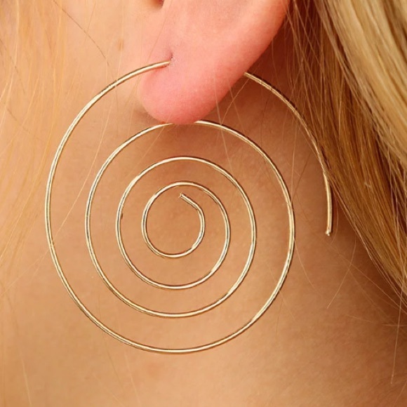 💙💎💲FIRM🛍➕BUNDLE➕🛍4 DISCOUNT!💛SPIRAL HOOPS!💛 - Picture 2 of 8